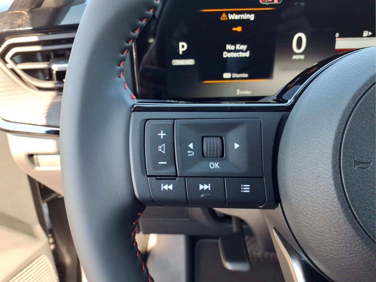 2027 Nissan Kicks SR