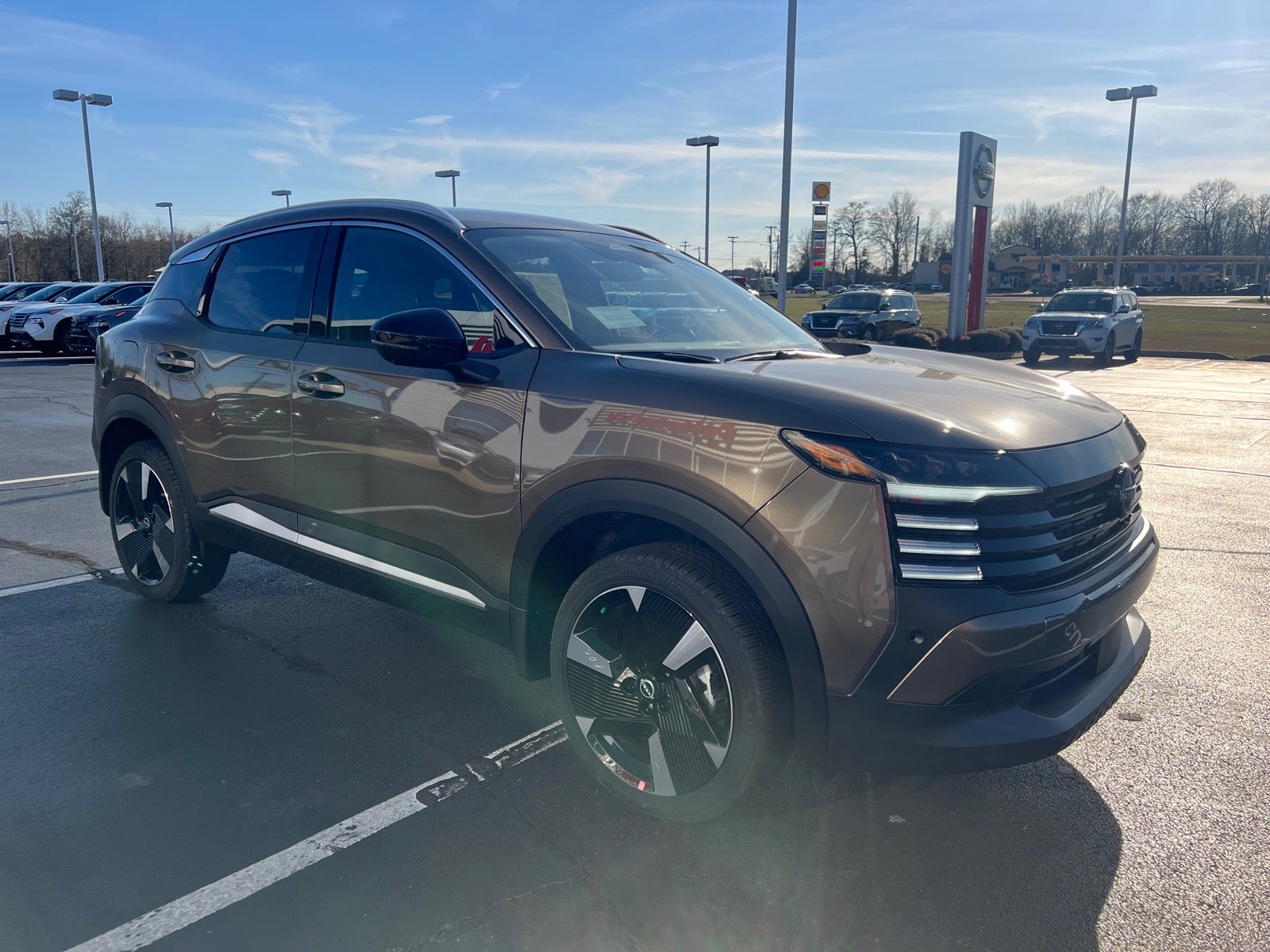 2026 Nissan Kicks SR