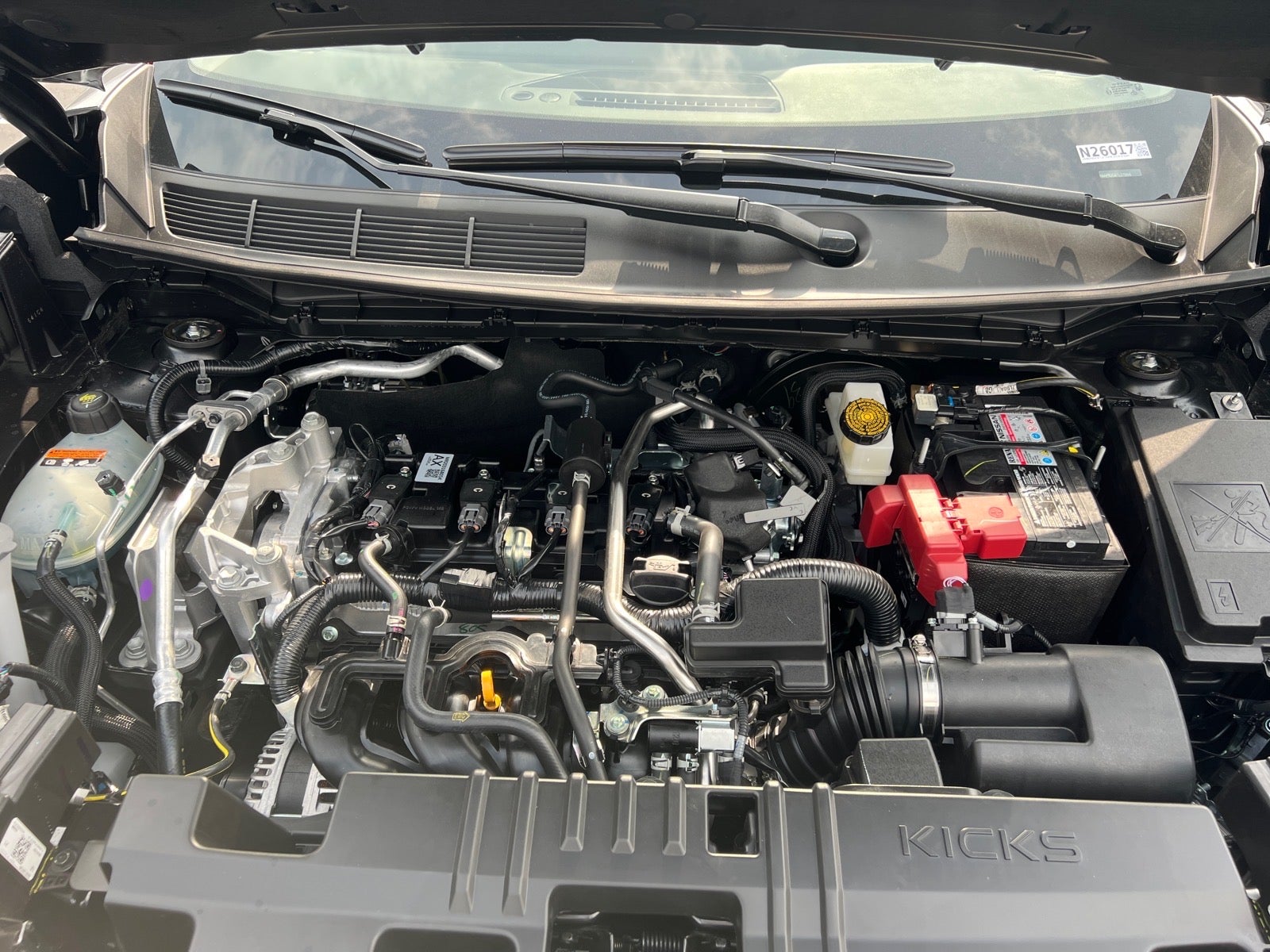 2026 Nissan Kicks SR