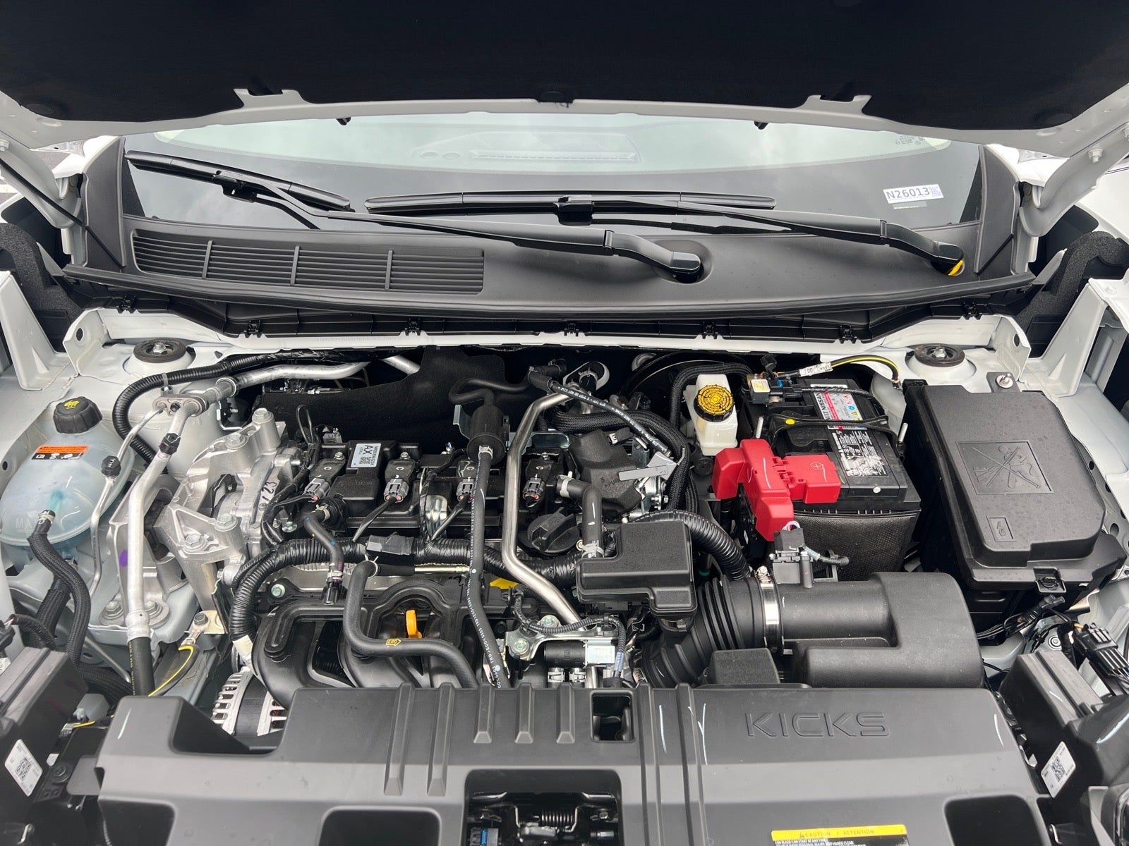 2026 Nissan Kicks SR