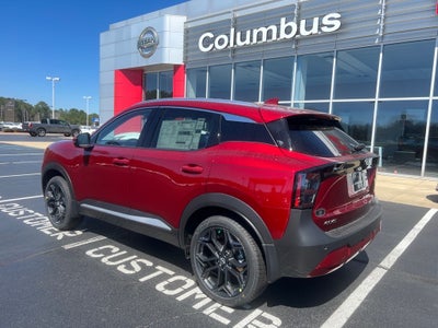 2025 Nissan Kicks SR