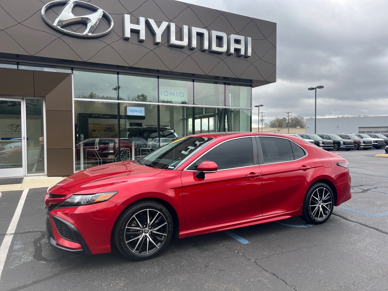 2021 Toyota Camry SE
