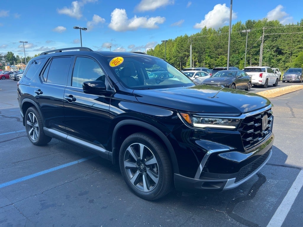 2025 Honda Pilot Touring