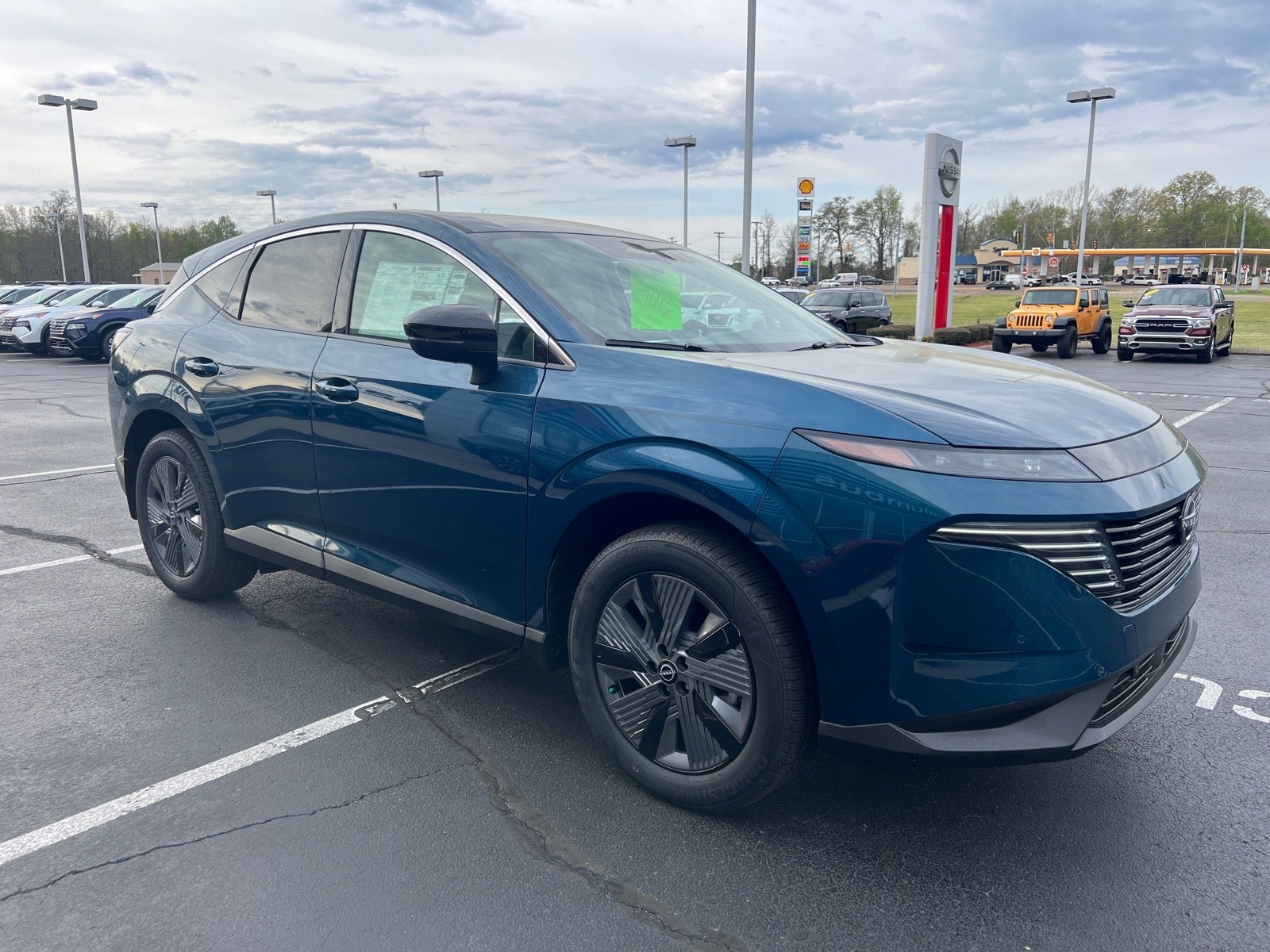 2026 Nissan Murano SL