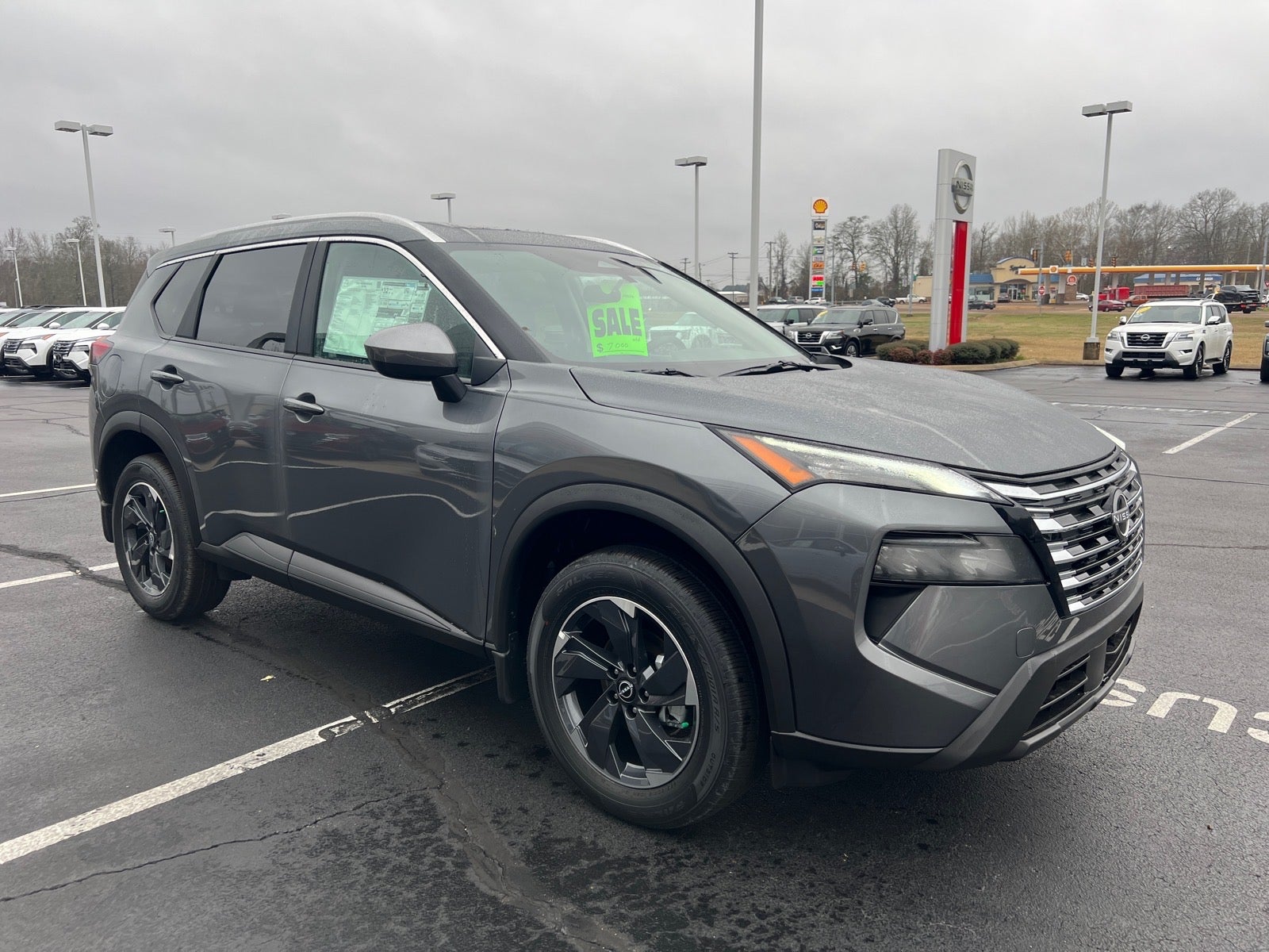 2026 Nissan Rogue SV