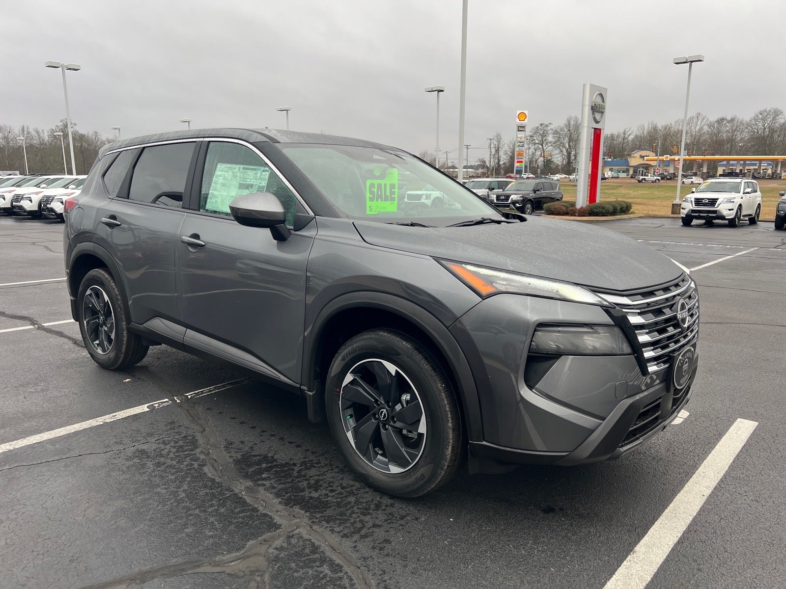 2026 Nissan Rogue SV