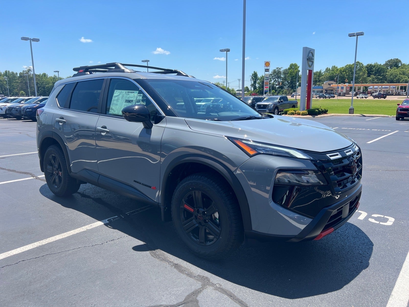 2026 Nissan Rogue Rock Creek