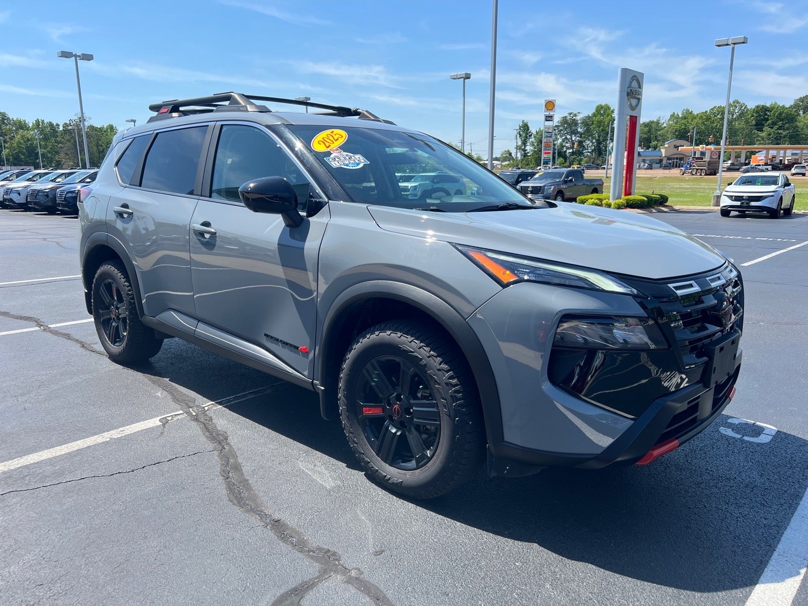 2025 Nissan Rogue Rock Creek