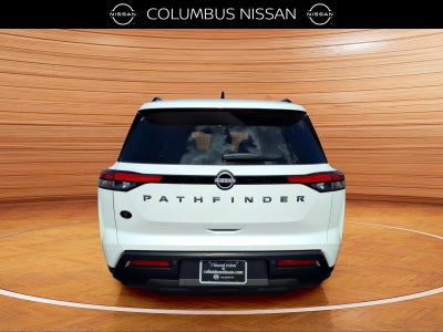 2026 Nissan Pathfinder SV