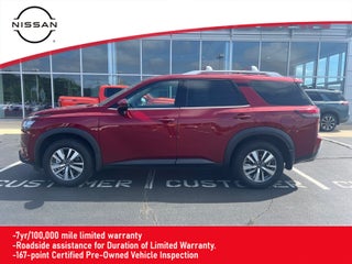 2025 Nissan Pathfinder SL