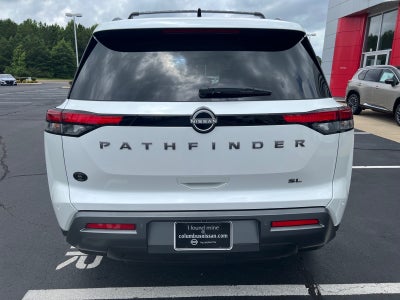 2026 Nissan Pathfinder SL