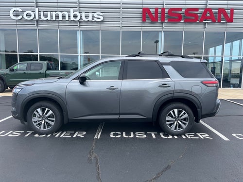 2026 Nissan Pathfinder SL