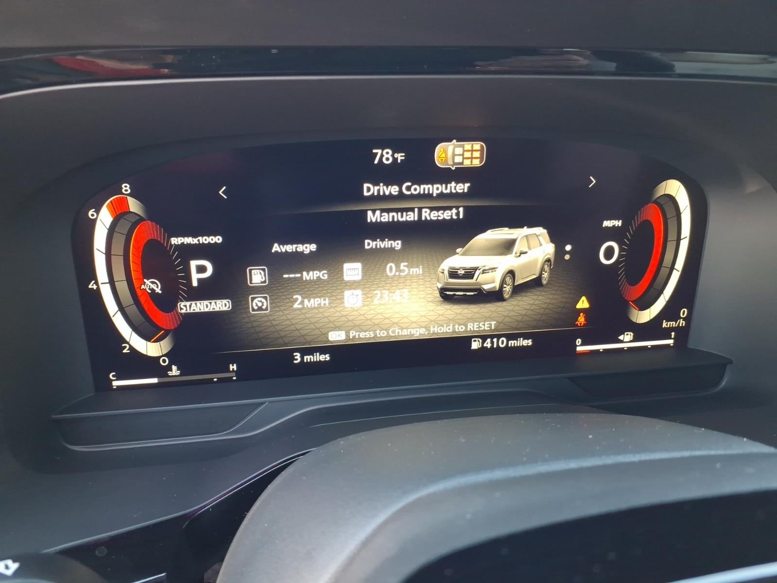 2026 Nissan Pathfinder SL