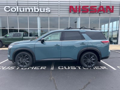 2026 Nissan Pathfinder SL
