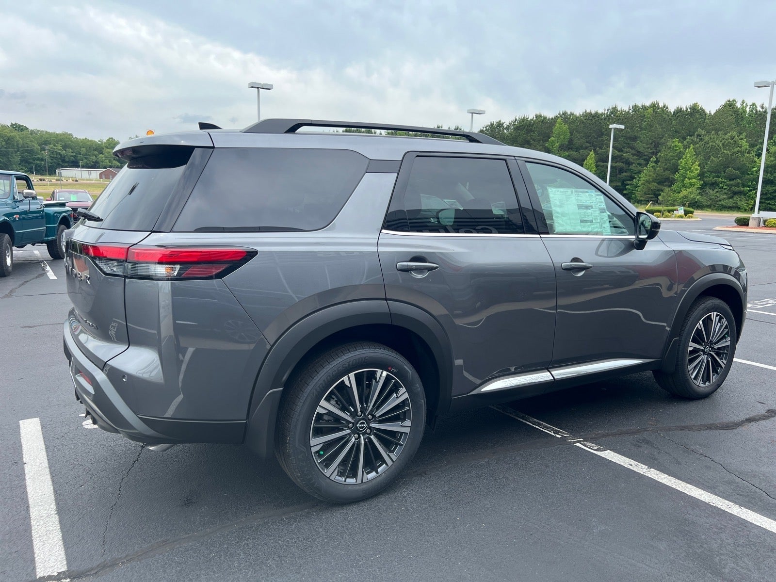 2026 Nissan Pathfinder Platinum