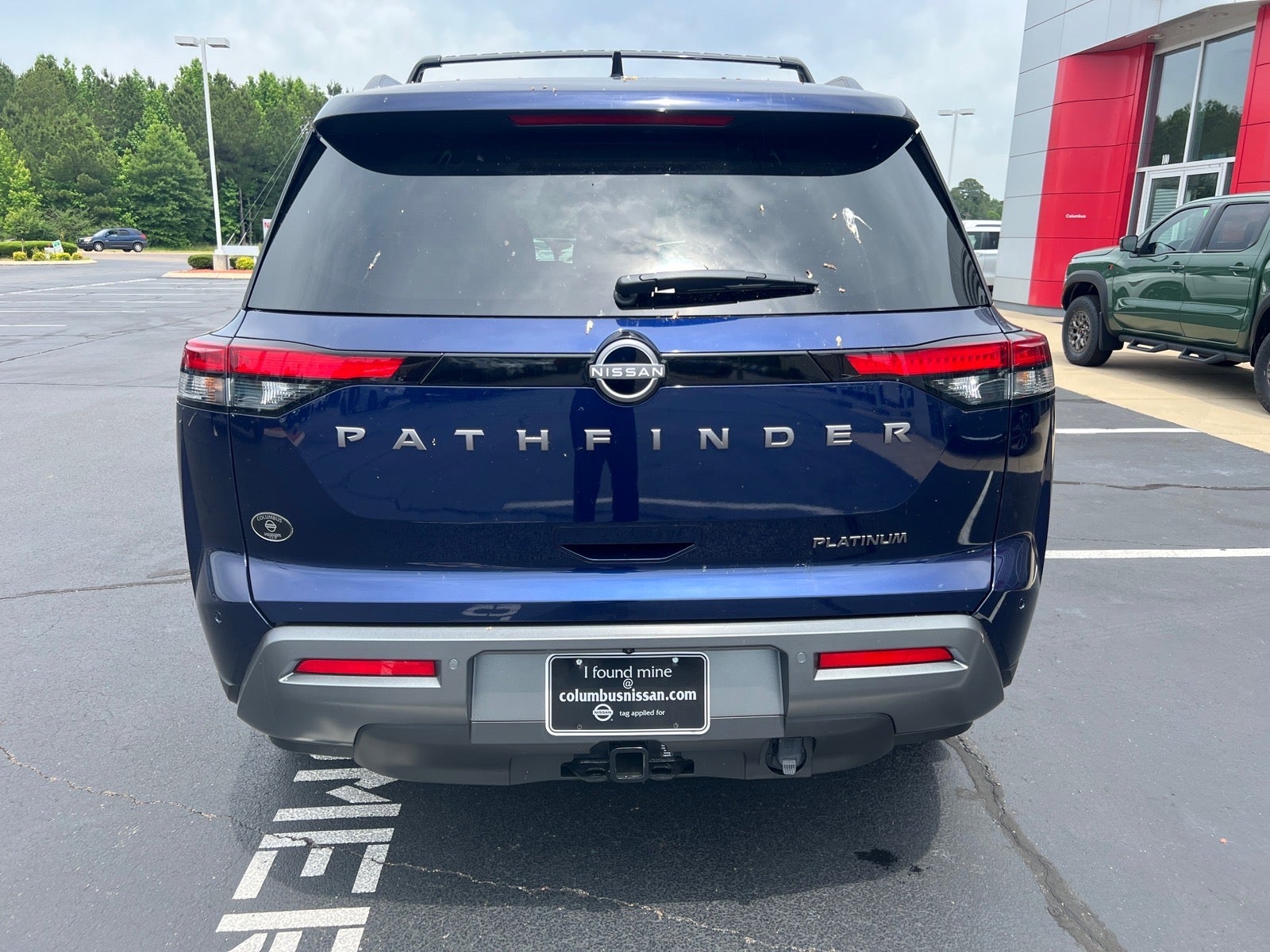 2026 Nissan Pathfinder Platinum