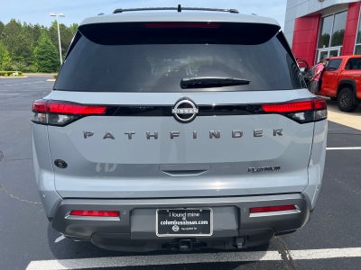 2026 Nissan Pathfinder Platinum