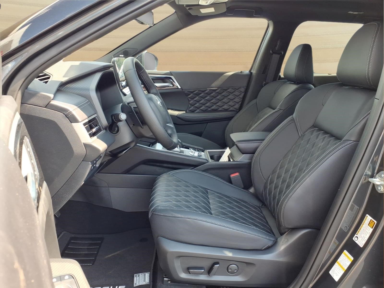 2026 Nissan Rogue Plug-in Hybrid Platinum