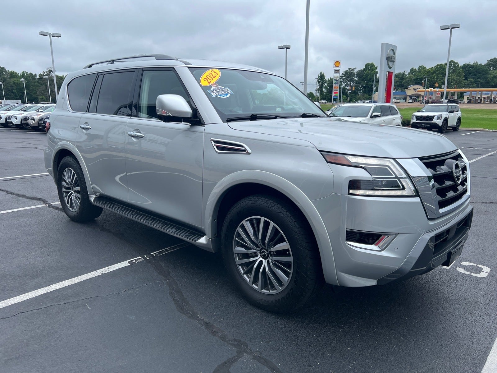 2023 Nissan Armada SL