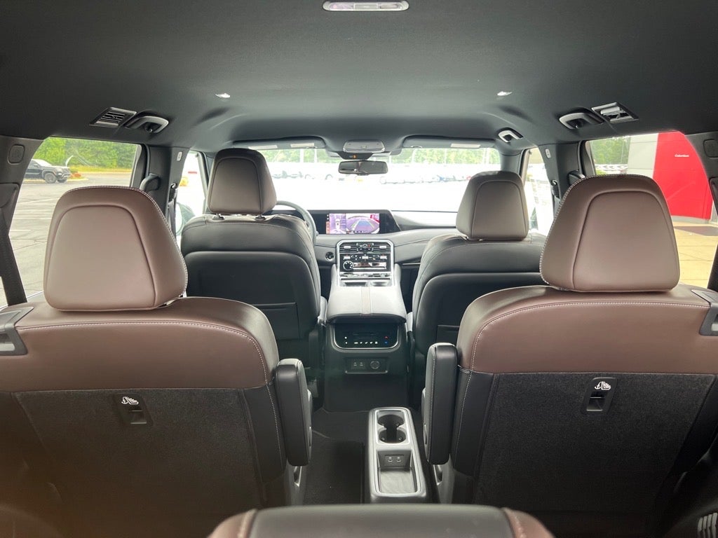 2025 Nissan Armada SL