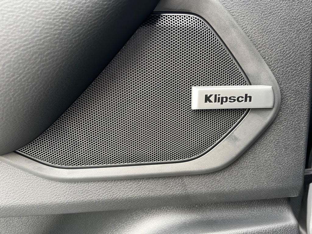 2025 Nissan Armada SL