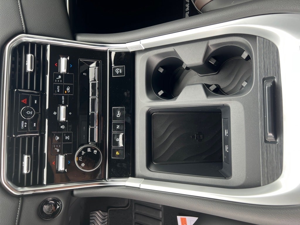 2025 Nissan Armada SL