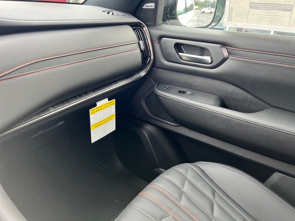 2025 Nissan Armada PRO-4X