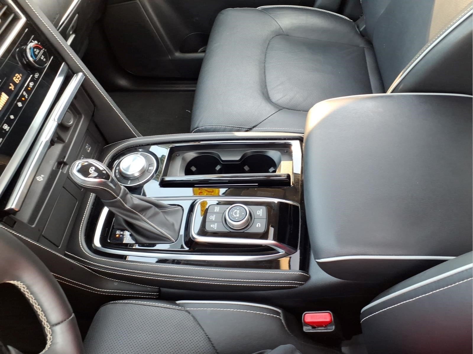 2023 INFINITI QX80 Premium Select