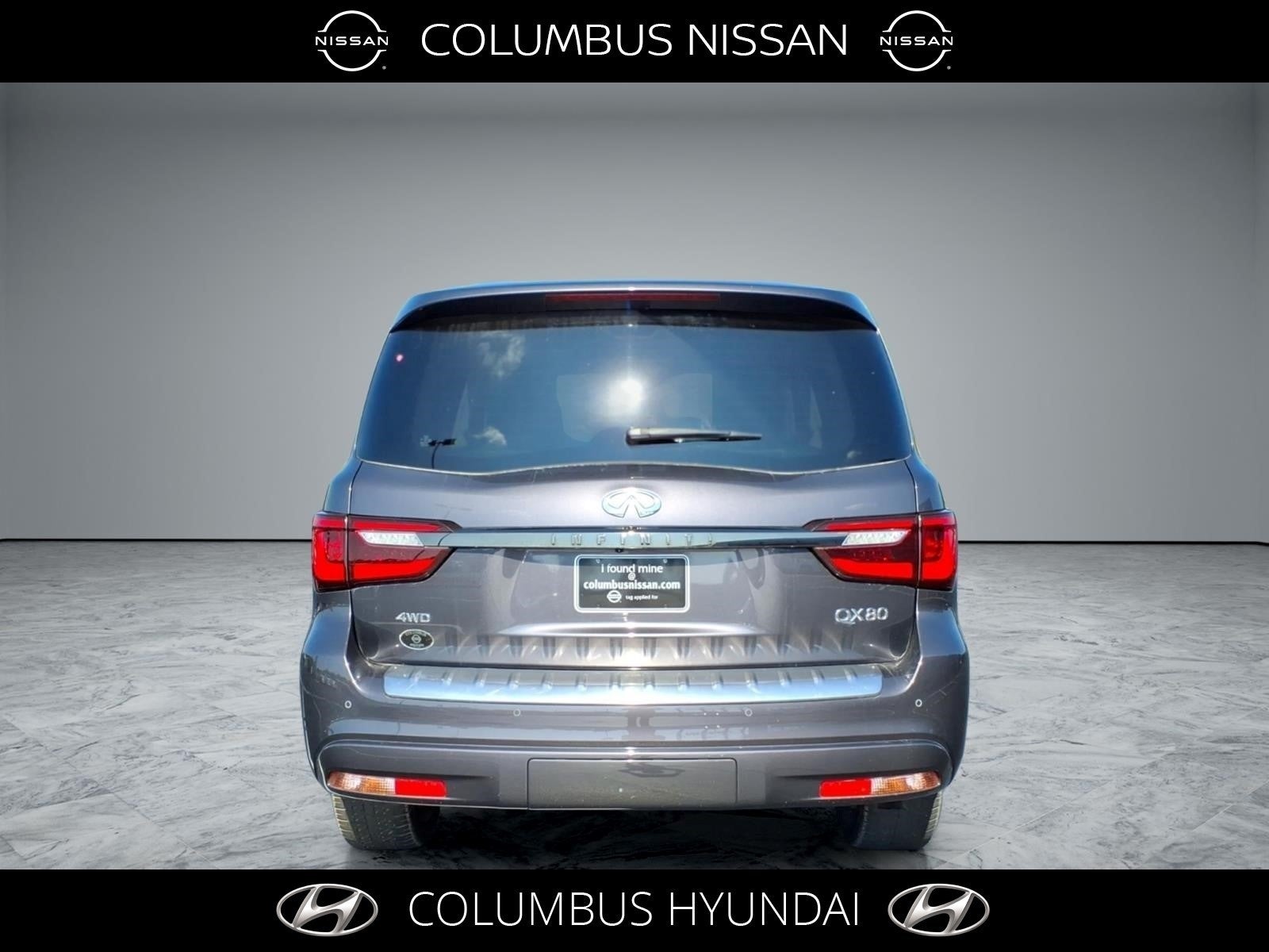 2023 INFINITI QX80 Premium Select