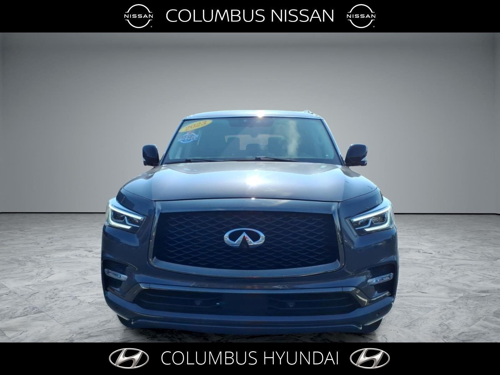 2023 INFINITI QX80 Premium Select