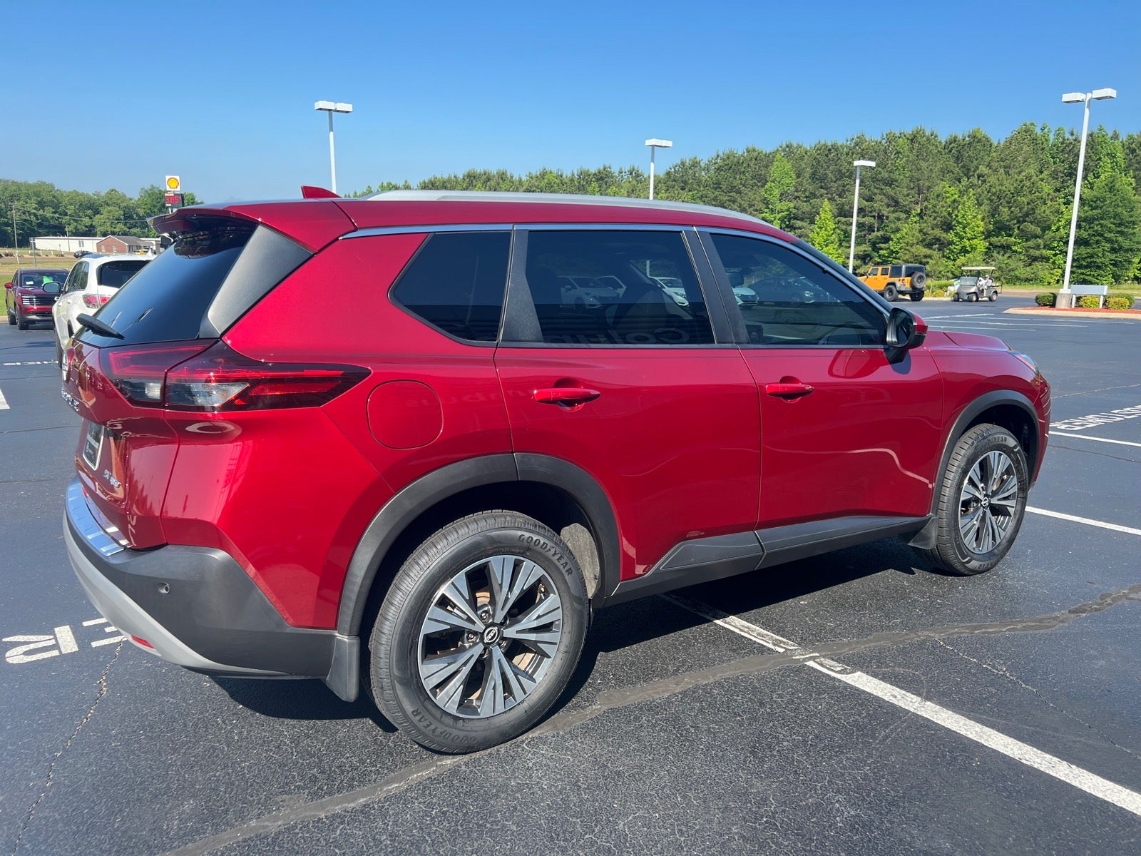 2022 Nissan Rogue SV