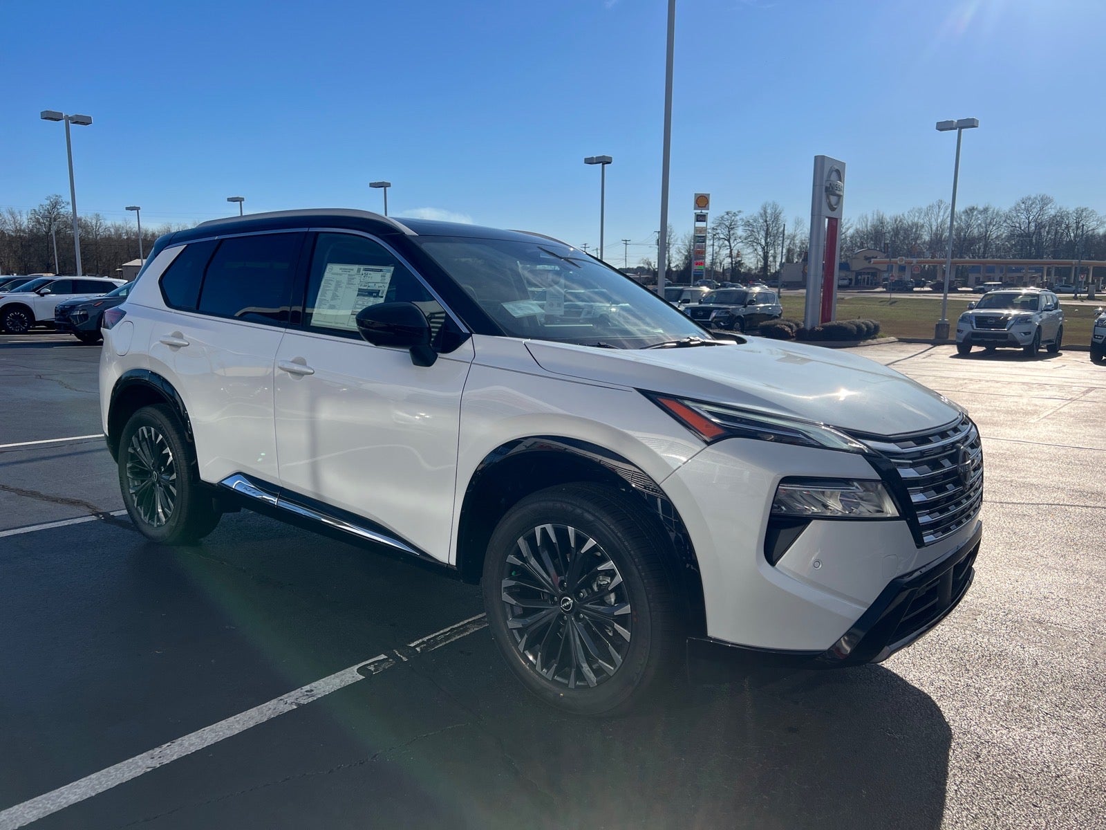 2026 Nissan Rogue Platinum