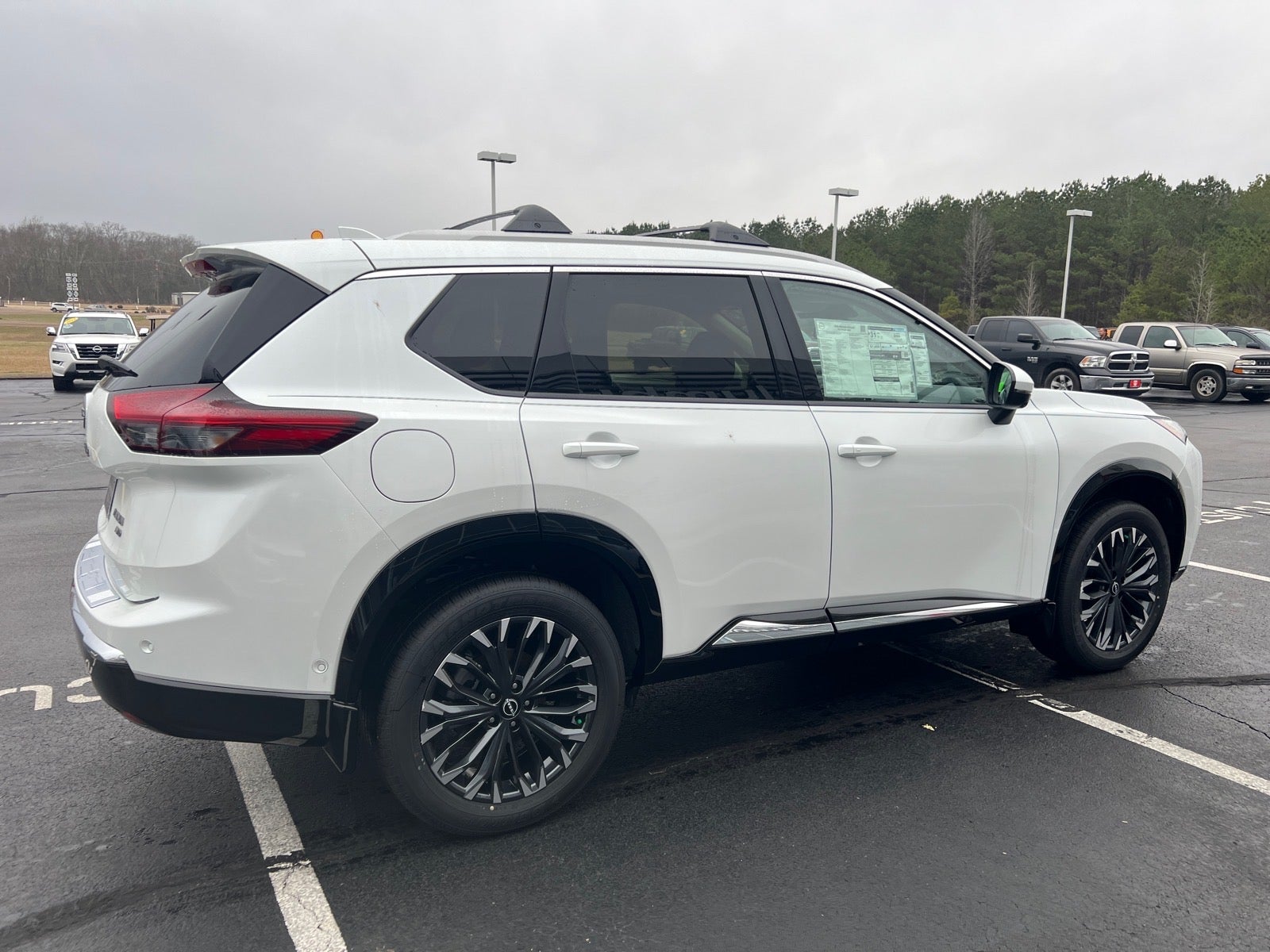 2026 Nissan Rogue Platinum