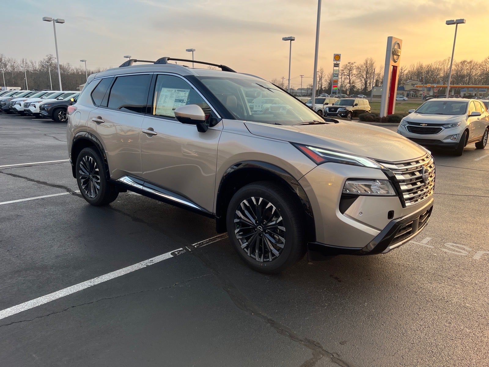 2026 Nissan Rogue Platinum