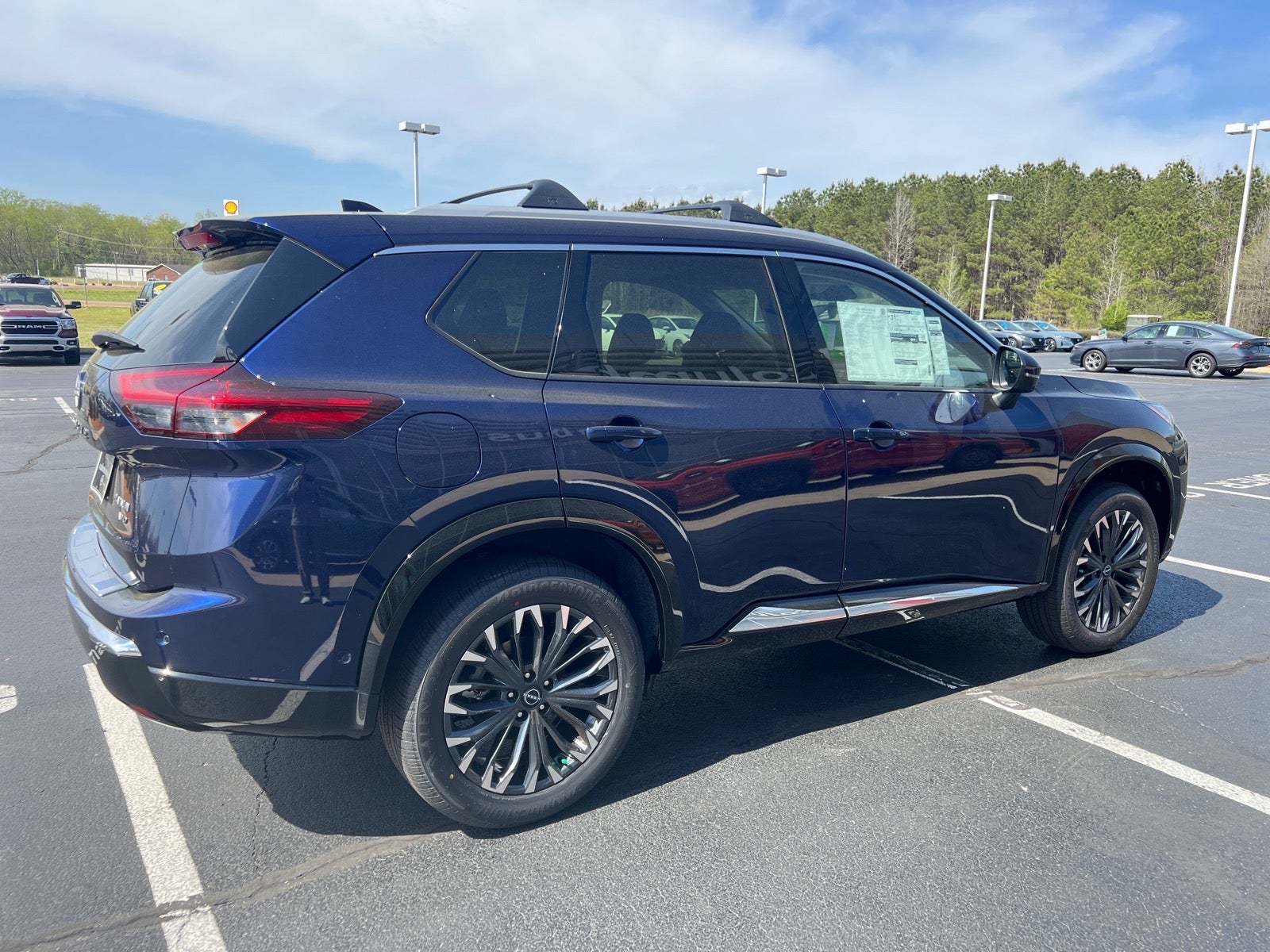 2026 Nissan Rogue Platinum