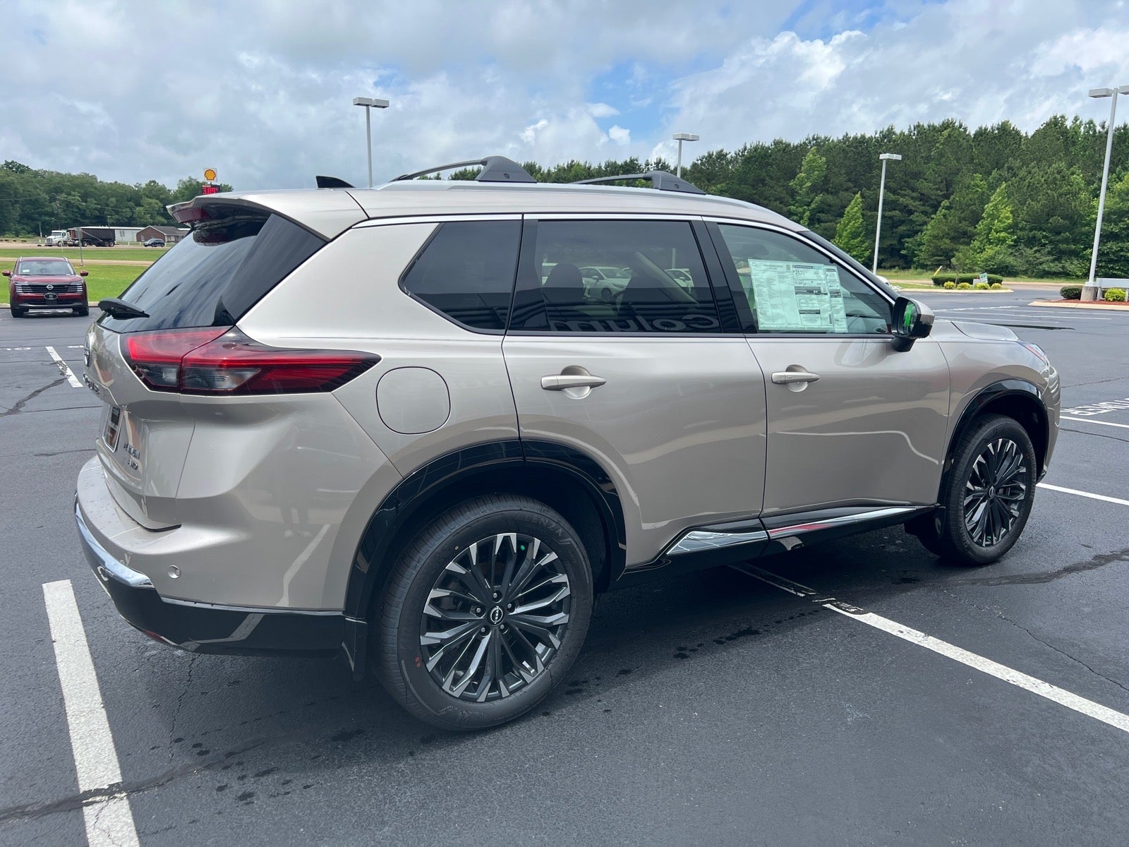 2026 Nissan Rogue Platinum