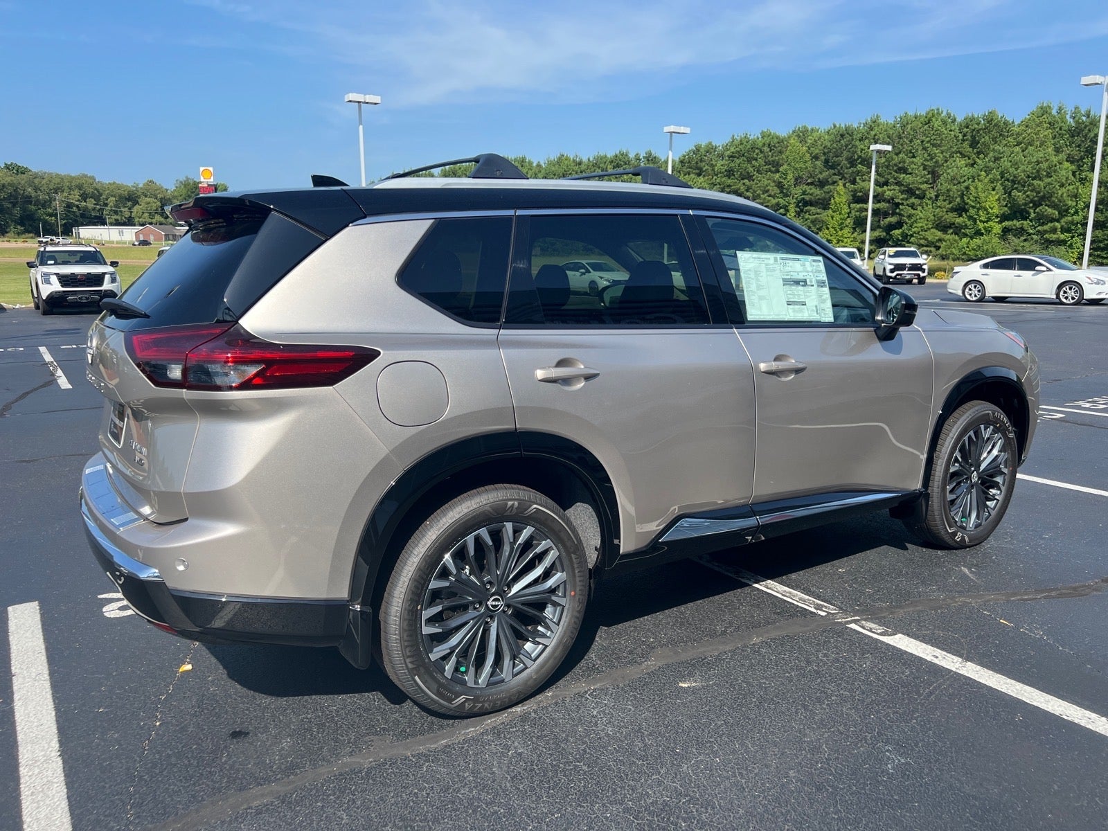 2026 Nissan Rogue Platinum