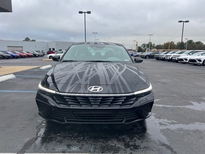 2025 Hyundai ELANTRA SEL Sport