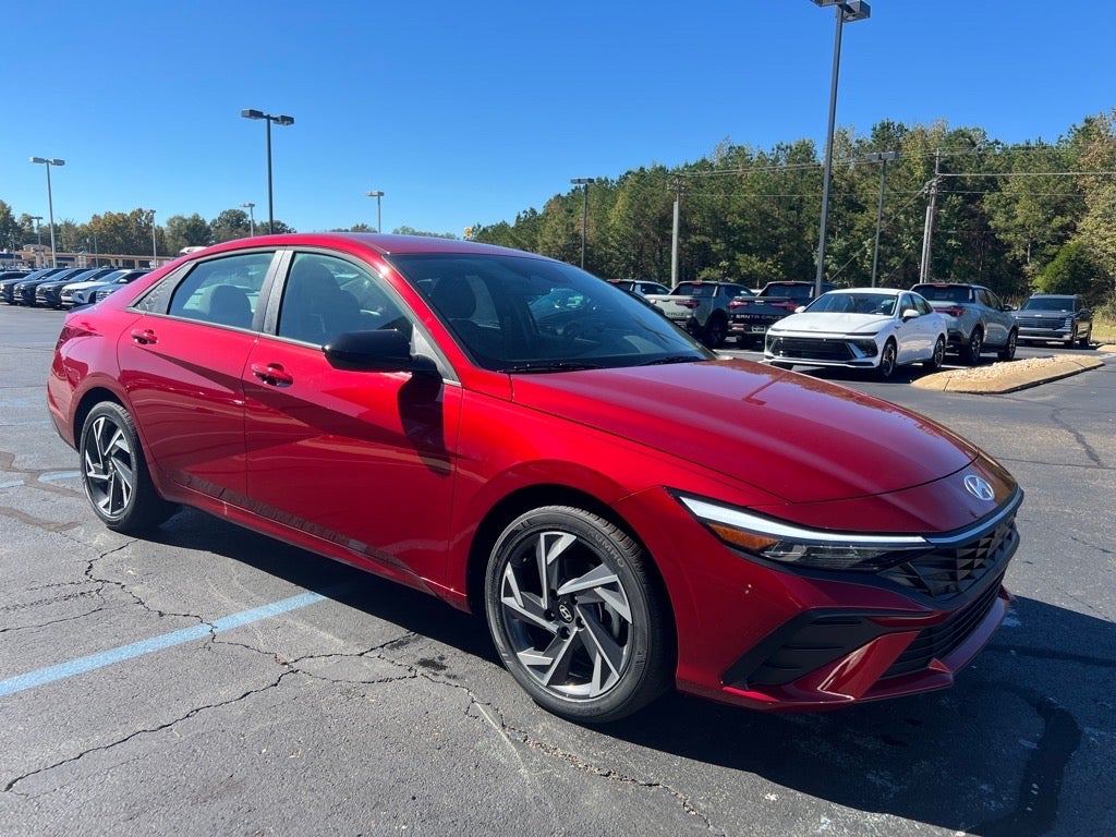 2025 Hyundai ELANTRA SEL Sport