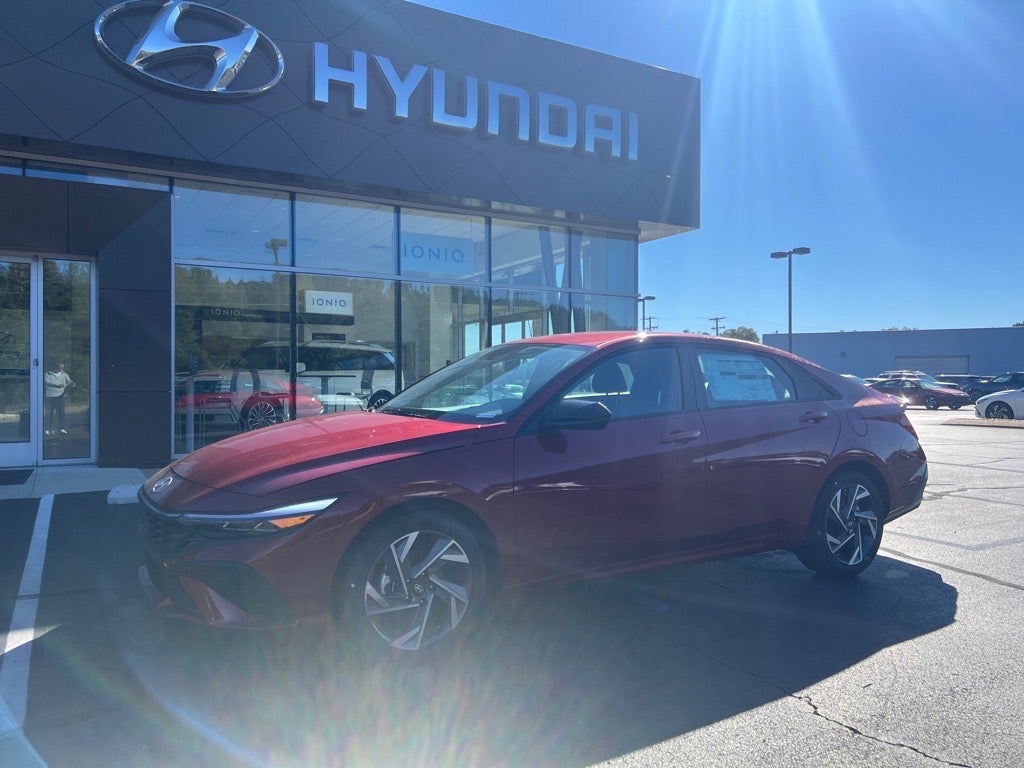 2025 Hyundai ELANTRA SEL Sport