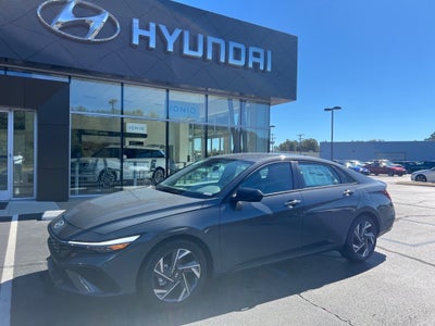 2025 Hyundai ELANTRA SEL Sport