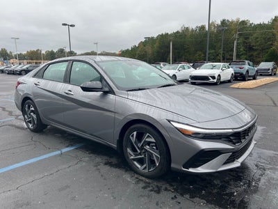 2025 Hyundai ELANTRA SEL Sport