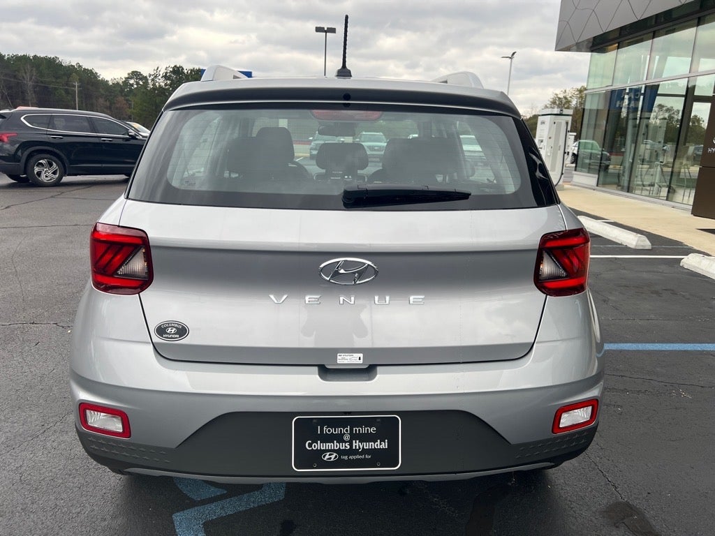 2025 Hyundai VENUE SEL
