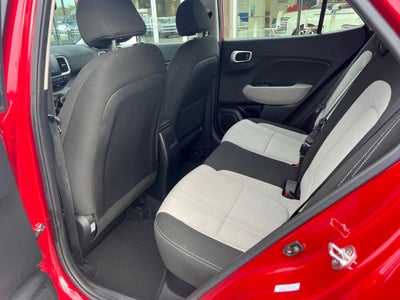 2022 Hyundai VENUE SEL