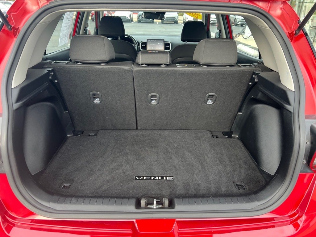 2022 Hyundai VENUE SEL