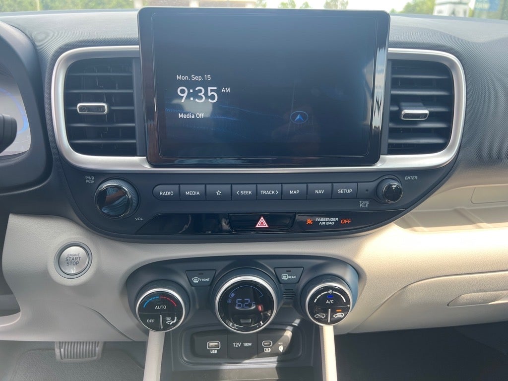 2025 Hyundai VENUE Limited