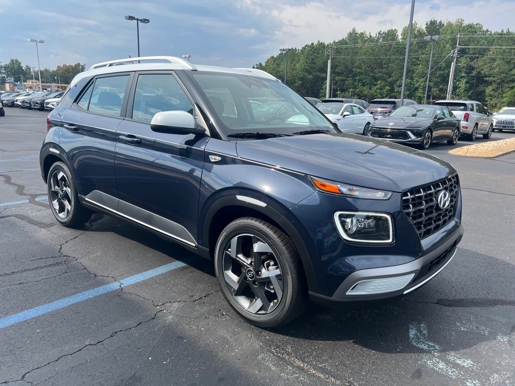 2025 Hyundai VENUE Limited