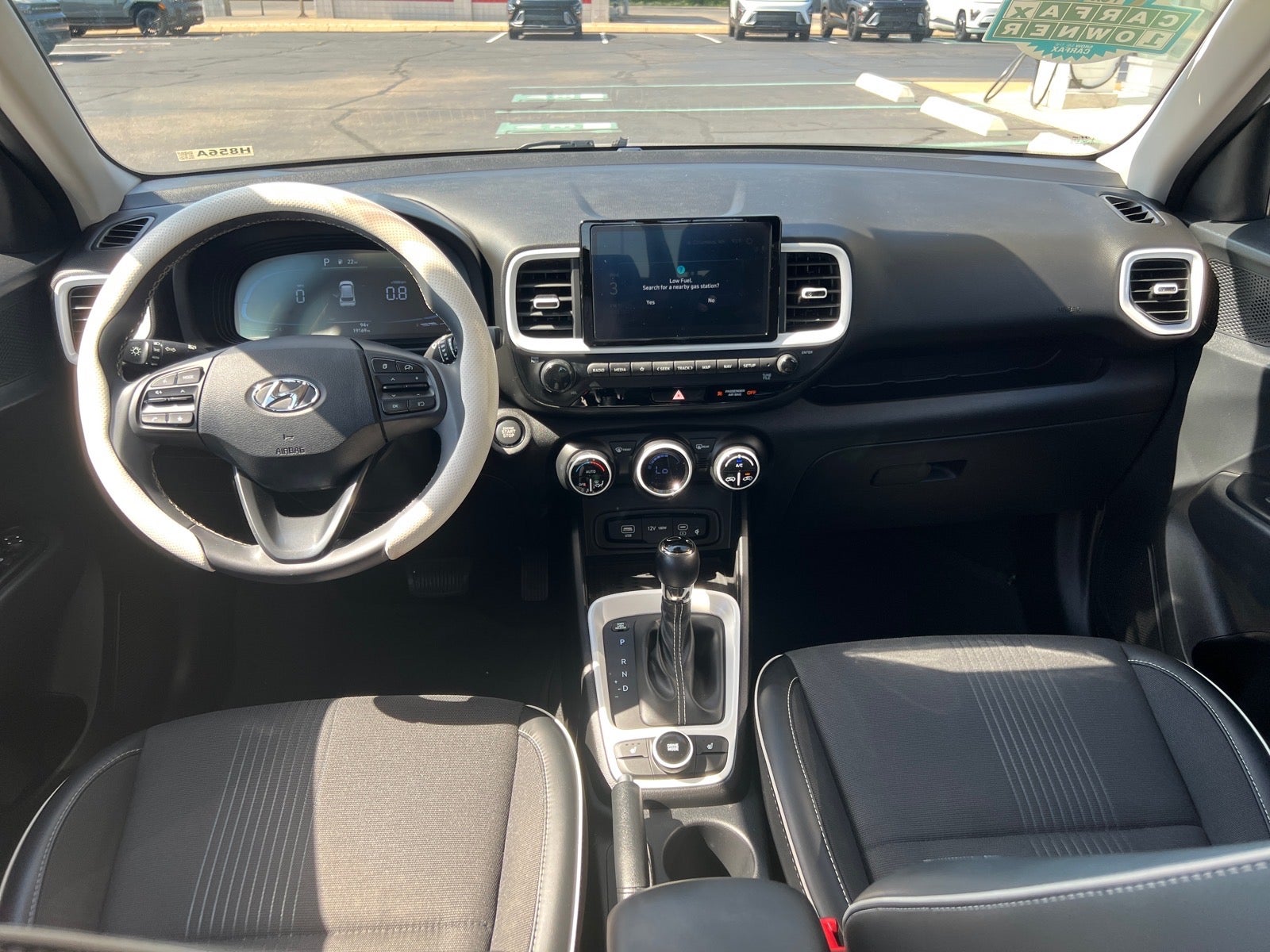 2024 Hyundai VENUE Limited