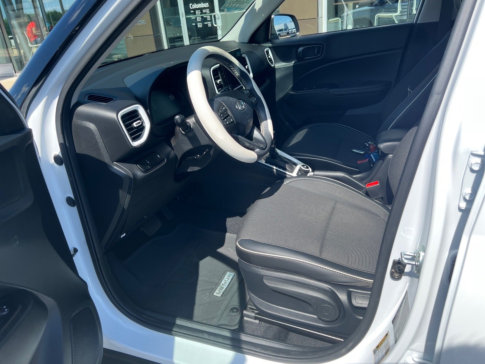 2024 Hyundai VENUE Limited