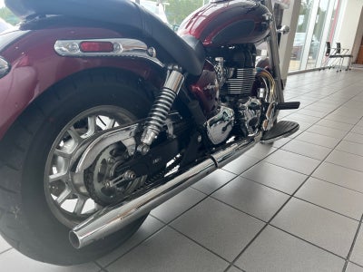 2015 Triumph AMERICA Base